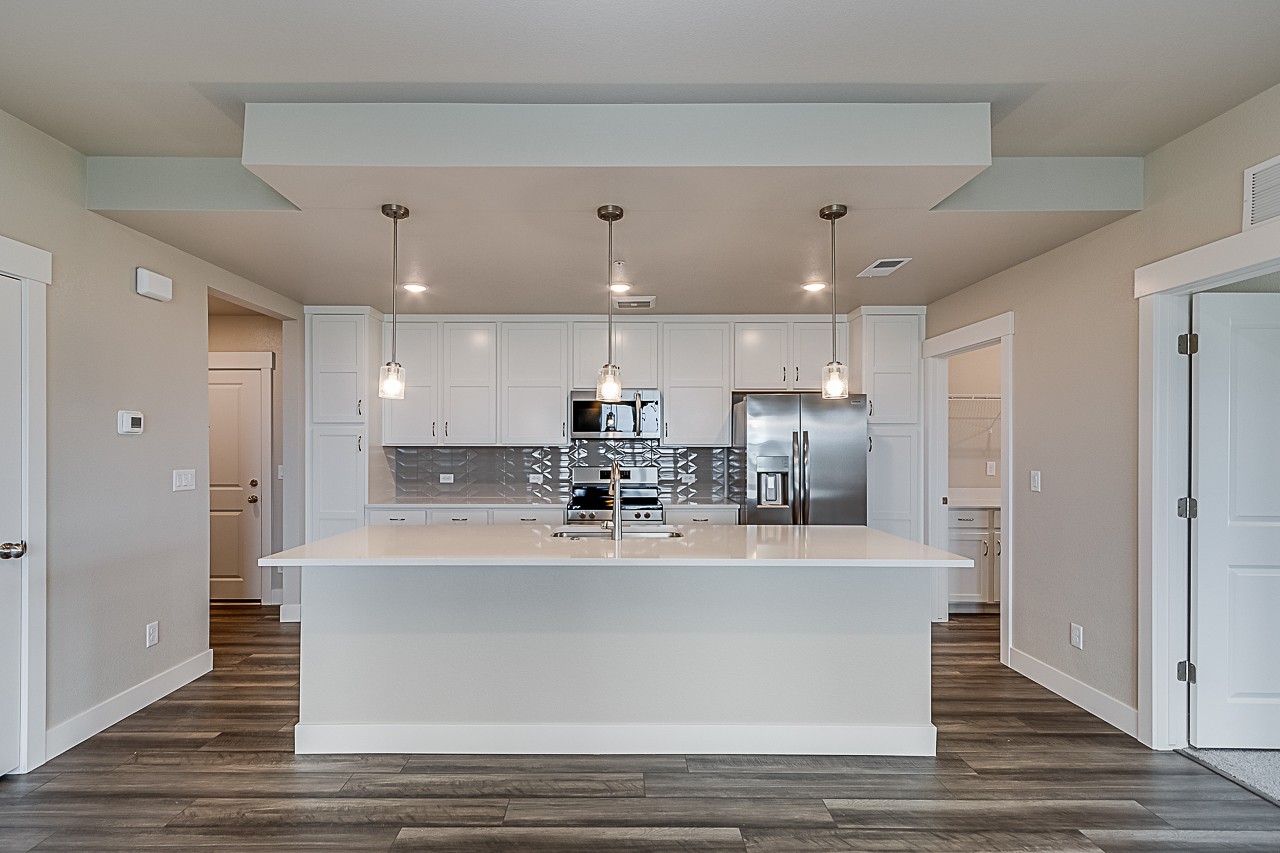 4260 Vulcan Creek Drive - 208