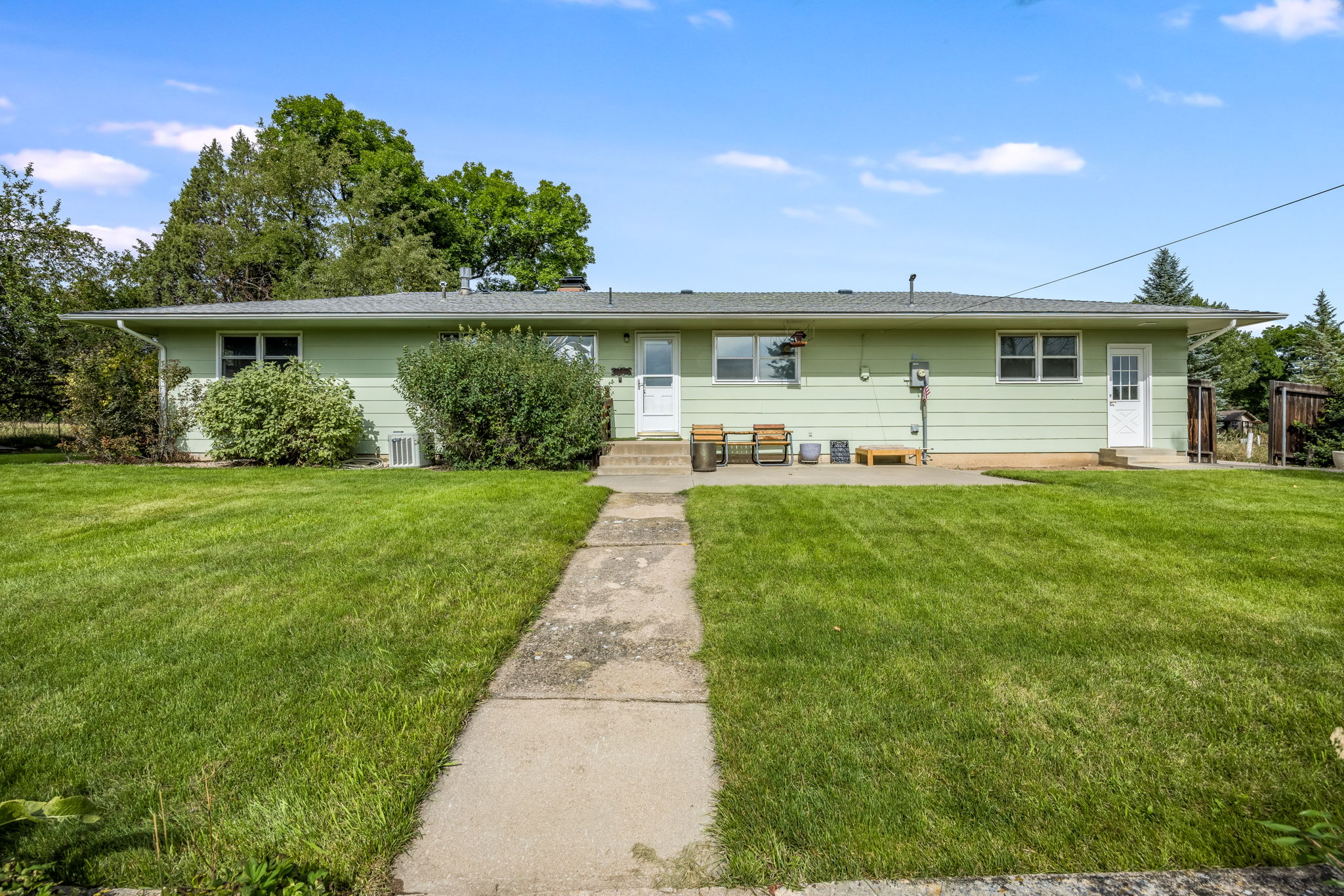 2231 Moffett Drive